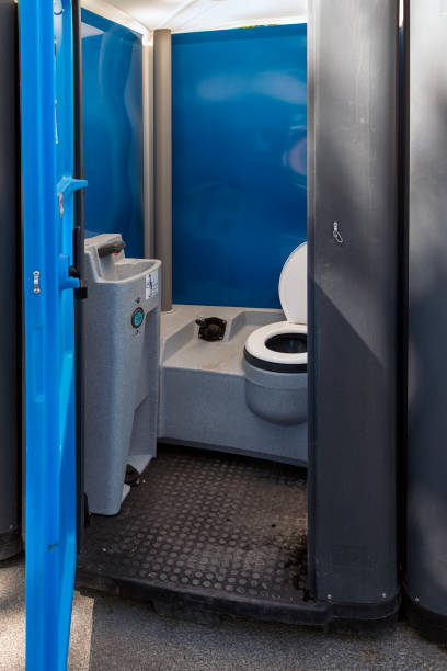 Best Emergency porta potty rental  in Newport, MN